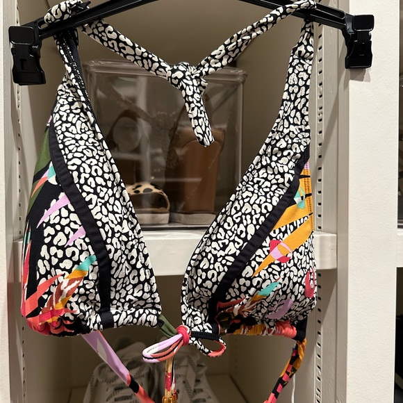 Bleu Rod Beattie Get Loud Bikini Top - Picture 2 of 4